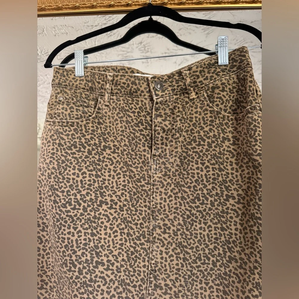 ZARA DENIM Leopard Print Midi Skirt - Picture 4 of 6